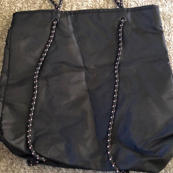 Victoria Secret bag - Picture 2 of 2